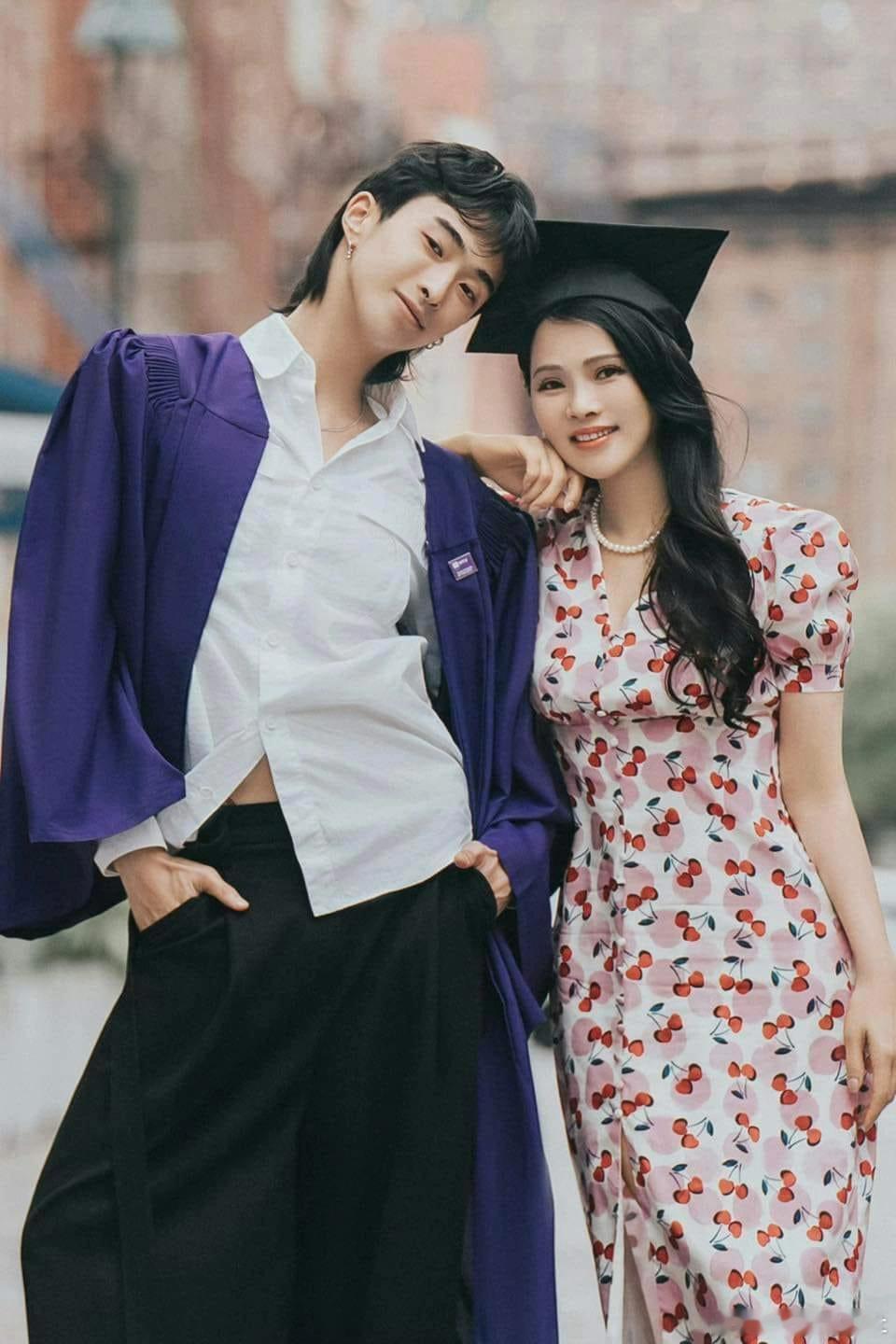 伊能静发长文谈恩利上综艺伊能静细致写下陪伴恩利录综艺的内心想法，顾虑镜头带给孩子