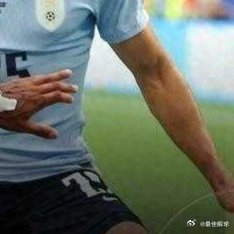 你见过人口才50万的国家，第一次踢世界杯就接连逼平顶级豪门的吗？这不是段子，就是