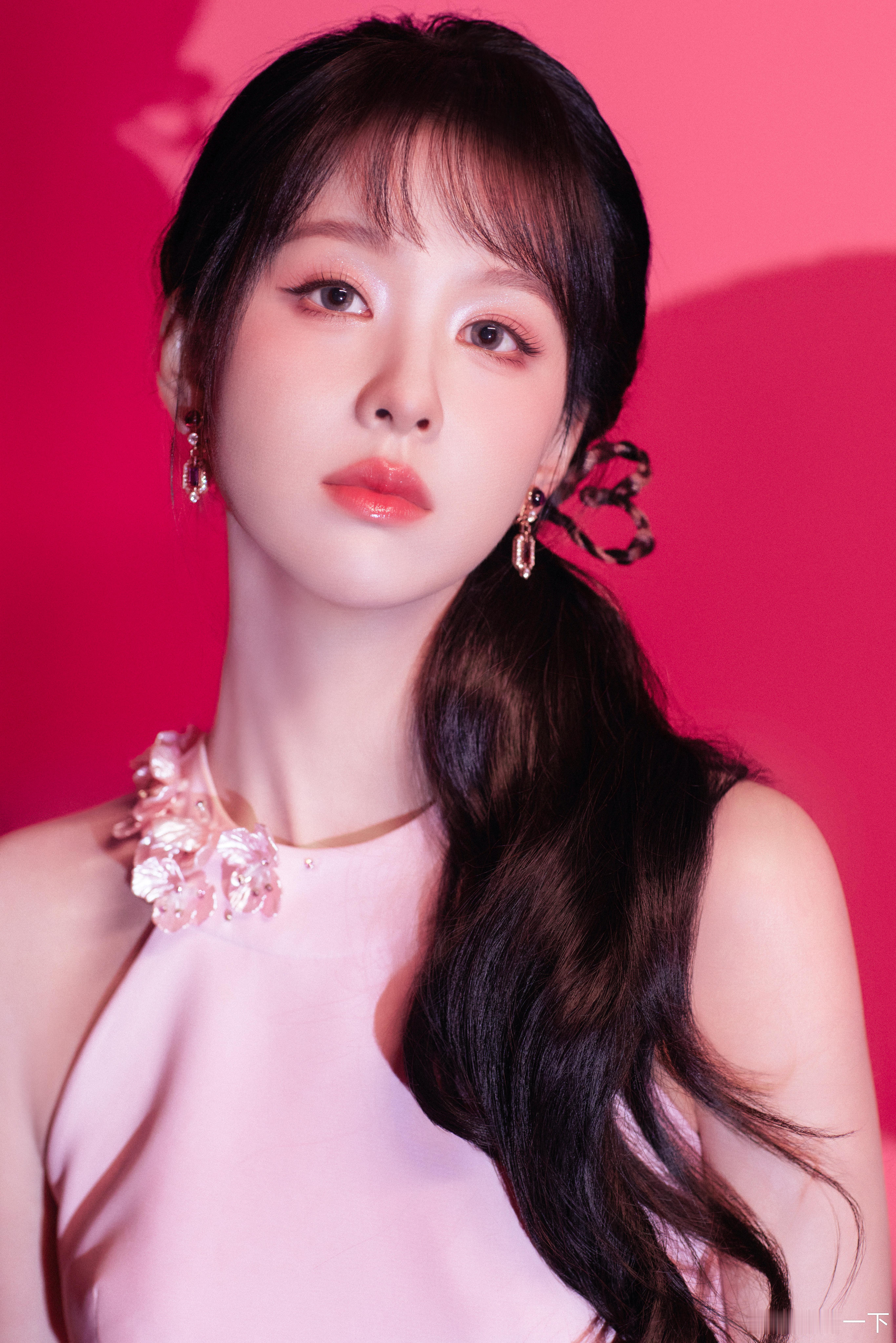 陈都灵🌸 ​​​