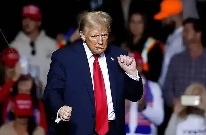 特朗普这次是真的把路走死了！美以的斩首行动不仅送走了哈梅内伊，还让伊朗即将迎来一