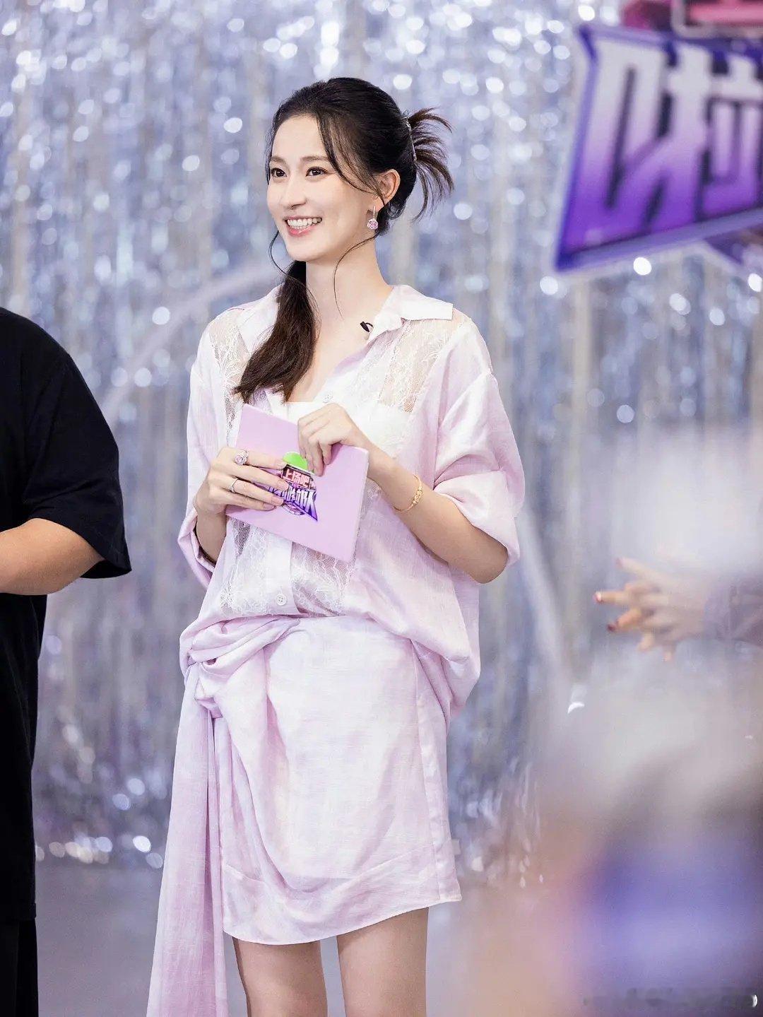 惊，孙杨老婆（张豆豆）好好看，完全明星脸 ​​​