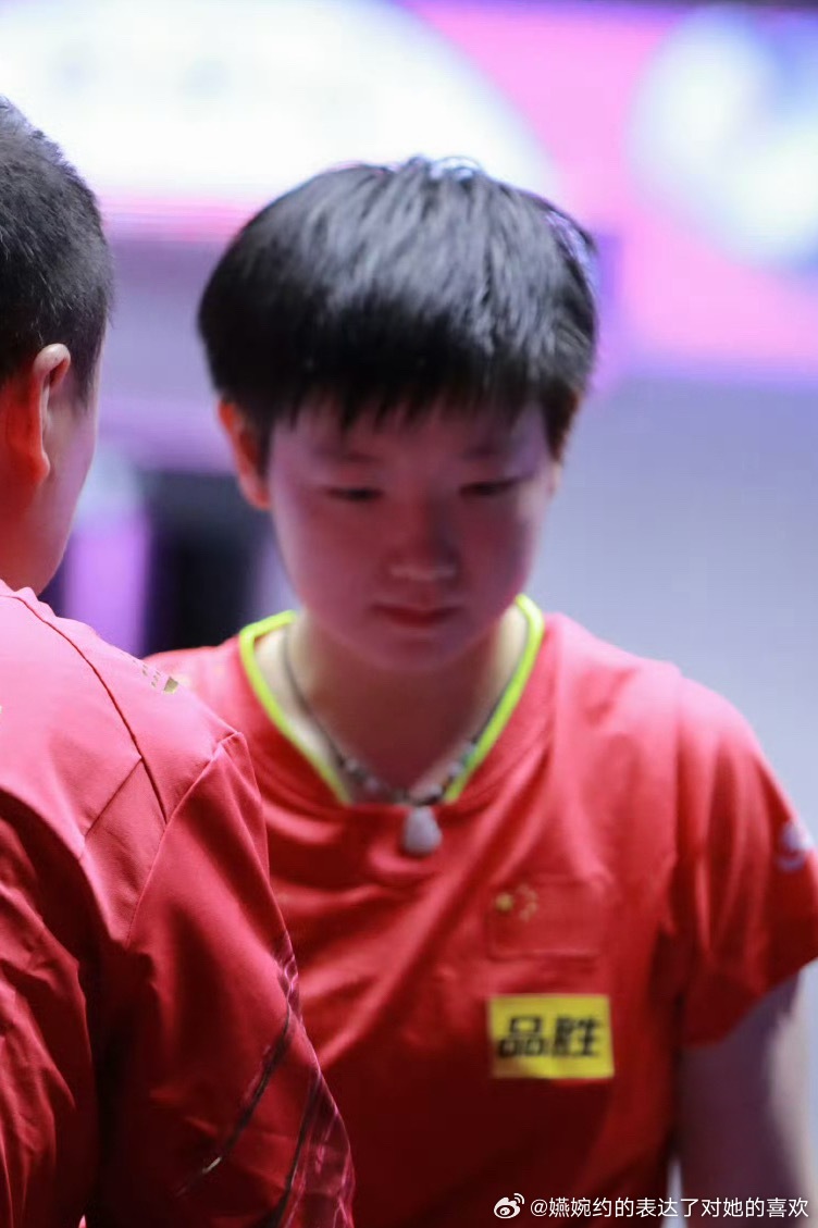 翻相册翻到盯着看了好多次，怎么会如此美萌，怎么会如此美萌，怎么会如此美萌，怎么会