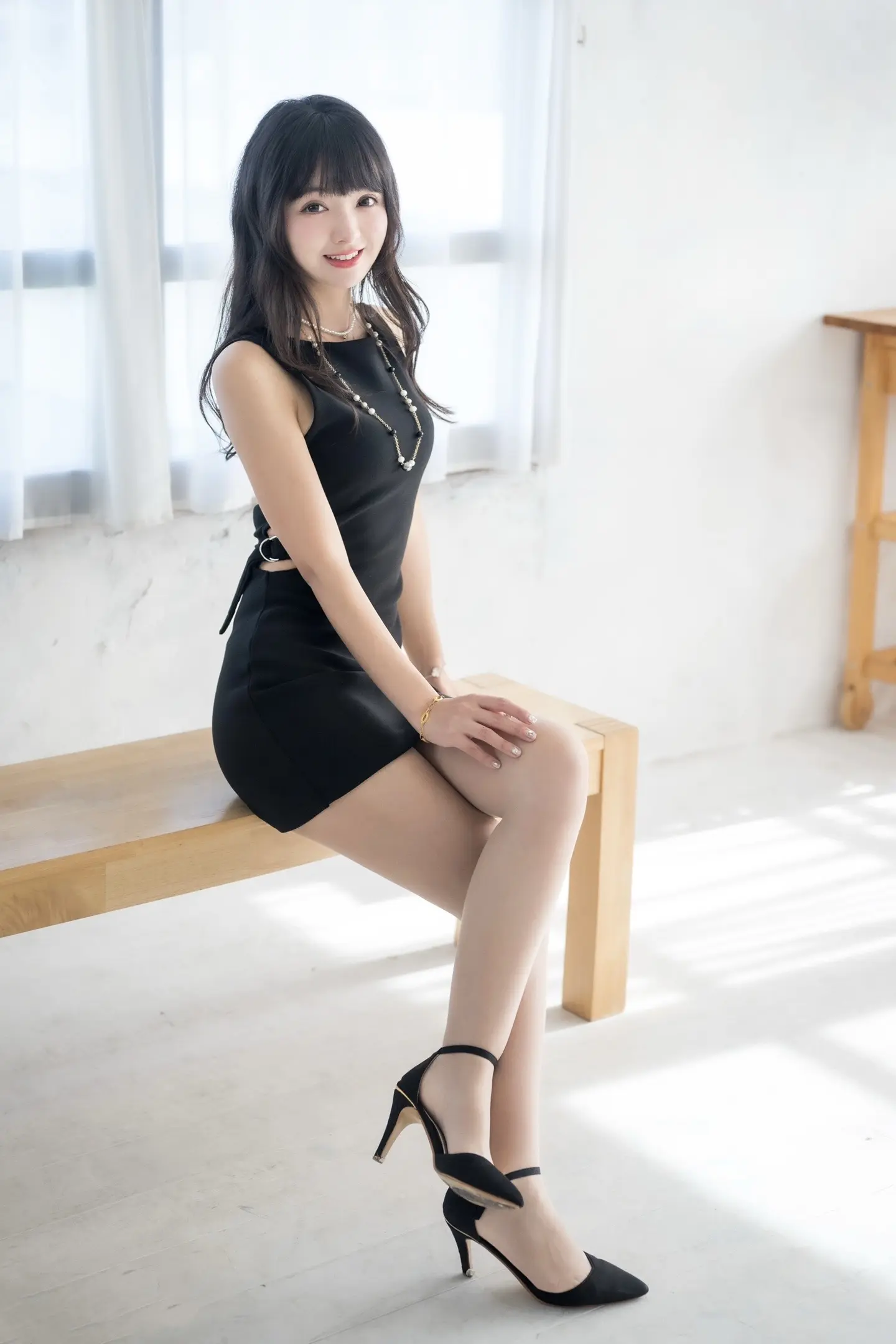 我们的感情好像跳楼机。