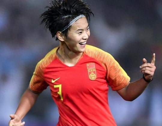 乌兹女足VS中国女足，上海申花VS淡滨尼，两场比分精准预测
