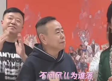 潘长江再唱成名曲过河  距离上次听到潘长江老师在现场听到唱的过河，竟然已经是20