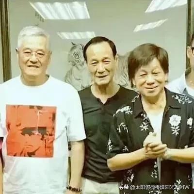 2018年，陈惠敏到东北拜会赵本山，赵本山问了一个问题：“东北的乔四，和澳门的崩