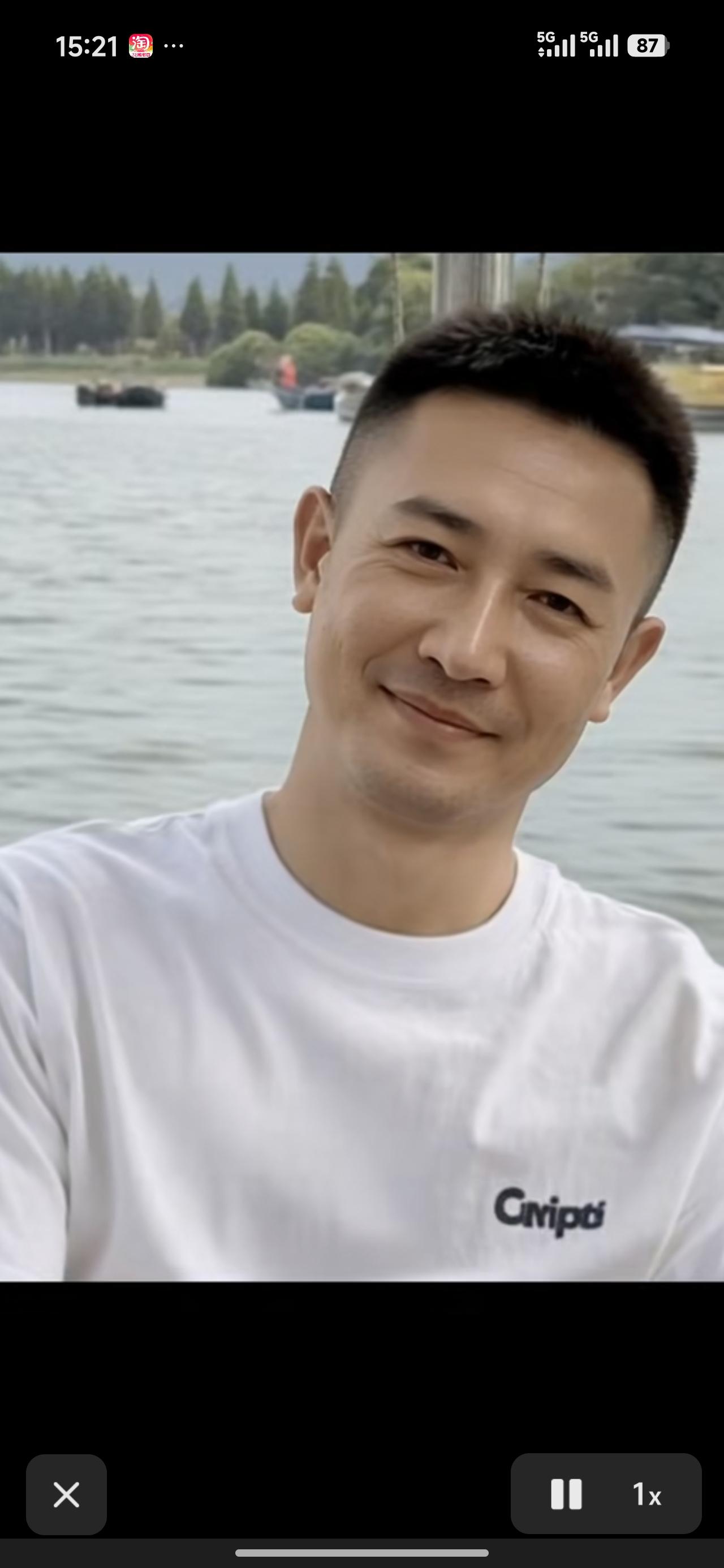 猜猜我像多少岁的男人？换了个发型整个人看起来一下子年轻10岁左右，这次来省城出差