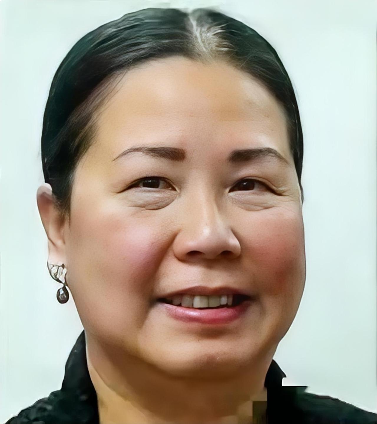 谁也没想到，美国安插在中国的“间谍头目”会是一位和蔼“大妈”。震惊的是，此人在国