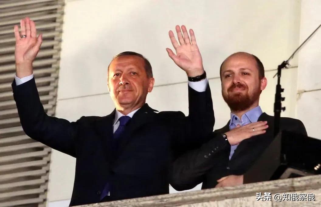 土耳其总统埃尔多安计划让儿子成为自己的继任者

美国彭博社分析了正义与发展党内部