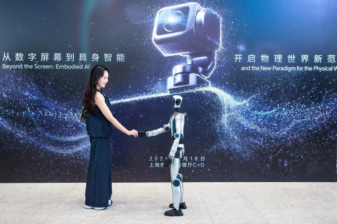 机器人手机从概念到现实意味着什么说实话，在看到荣耀Robot Phone之前，我