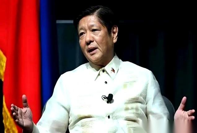 54比1。
菲律宾众议院，几乎是跺着脚把对副总统莎拉的弹劾案给砸了过去。总统马科