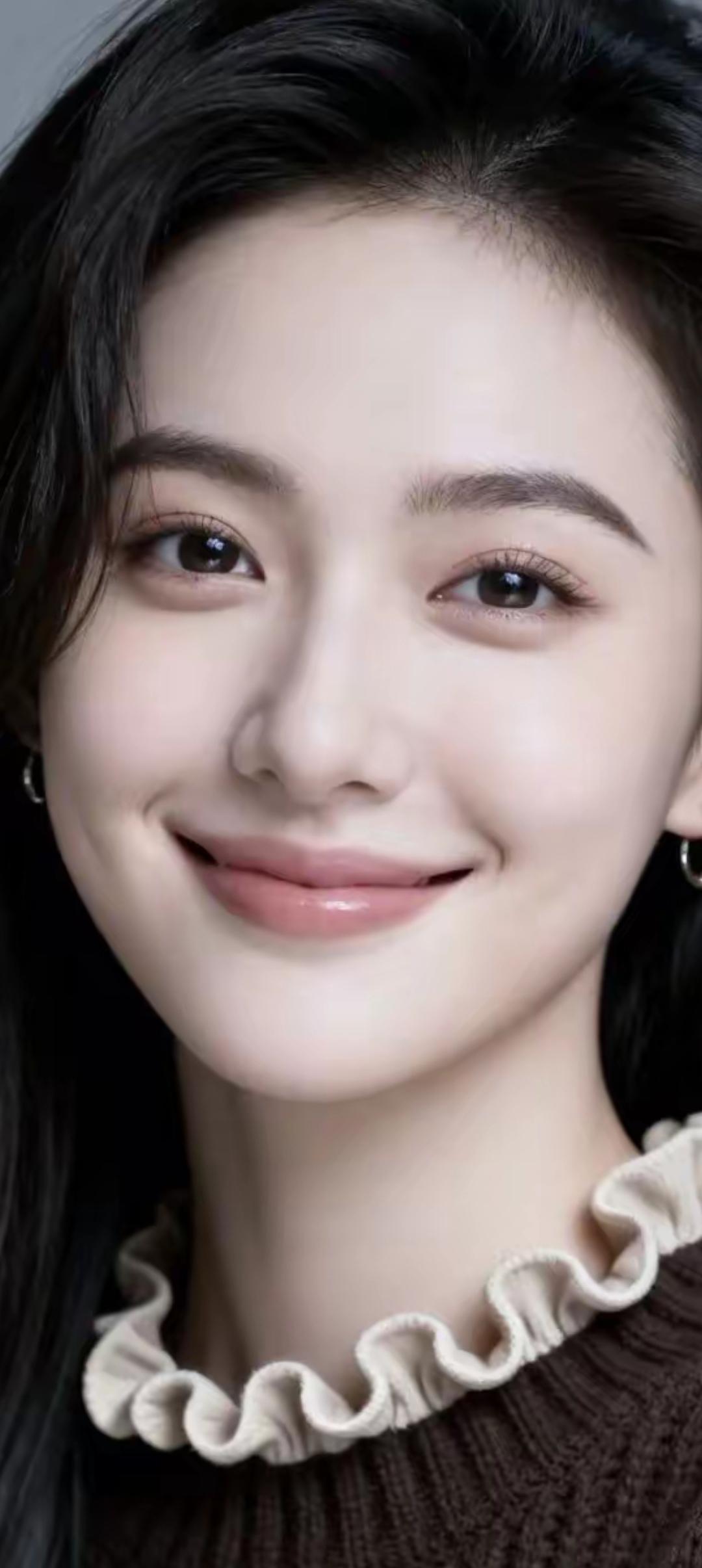 甜美笑容，温柔可人，元气满满的一天从微笑开始！😊🌟