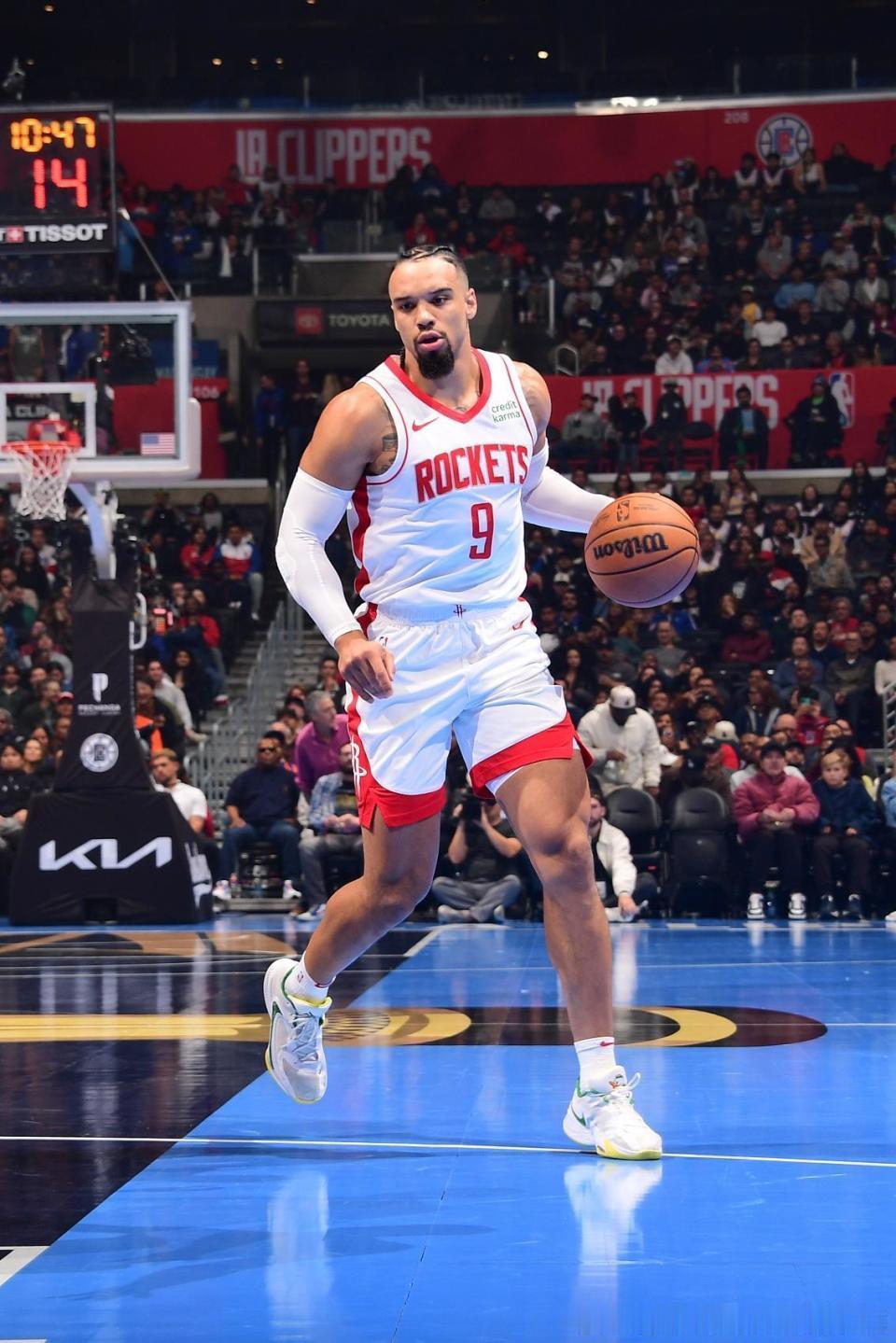 明天西部NBA被八强淘汰赛雷霆对阵太阳，没有布克和格林的太阳很难给雷霆造成什么威