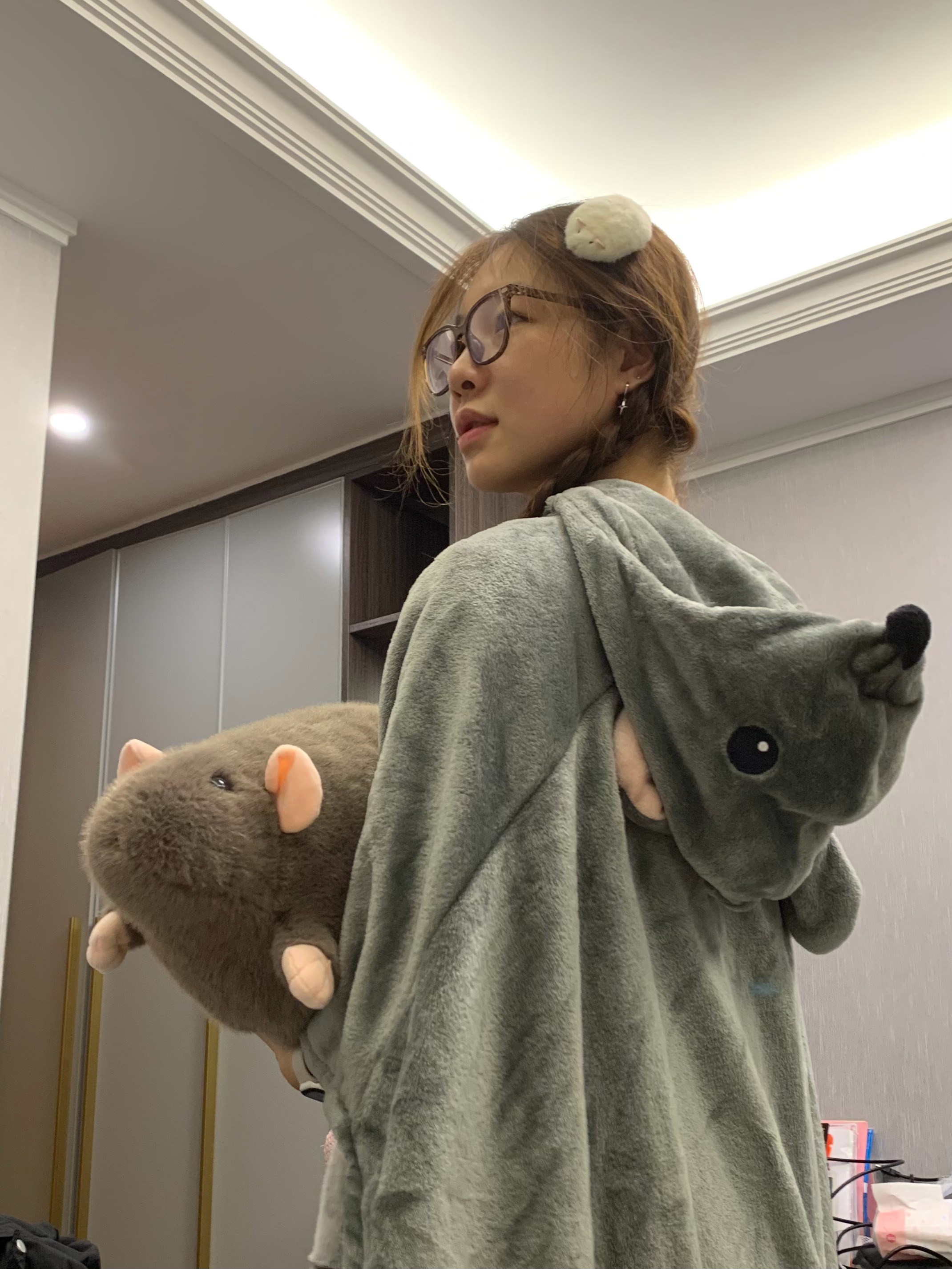 鼠妞来了 