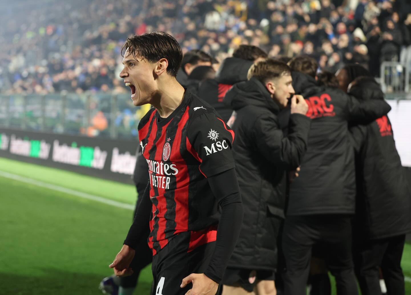 【里奇🇮🇹】 “尽管遭遇困难，我们仍把这重要的三分带回家！❤️🖤”semp