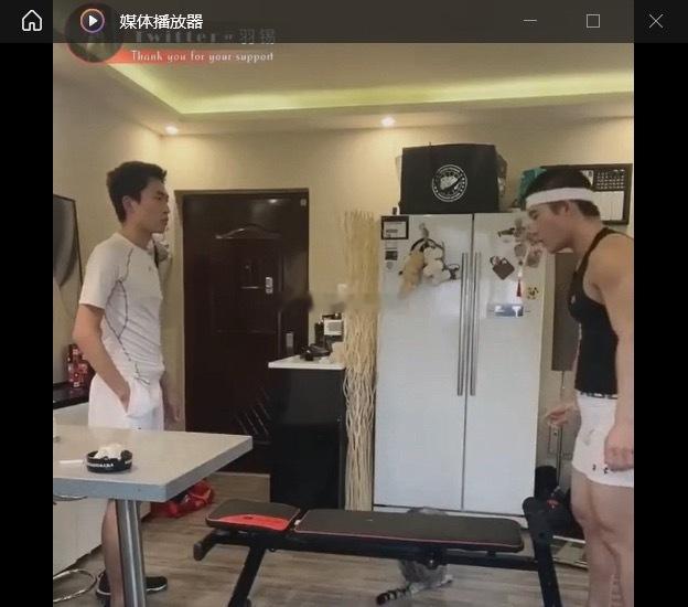 羽锡带直男回家亲身教健身没成想竟然… 