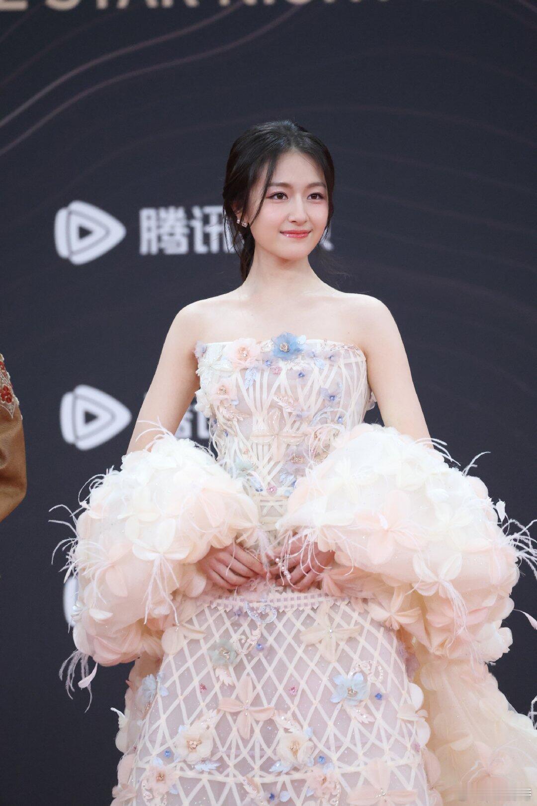 星光大赏第二波嘉宾阵容 星光大赏第二波嘉宾阵容一公布，我的DNA就动起来了！这阵