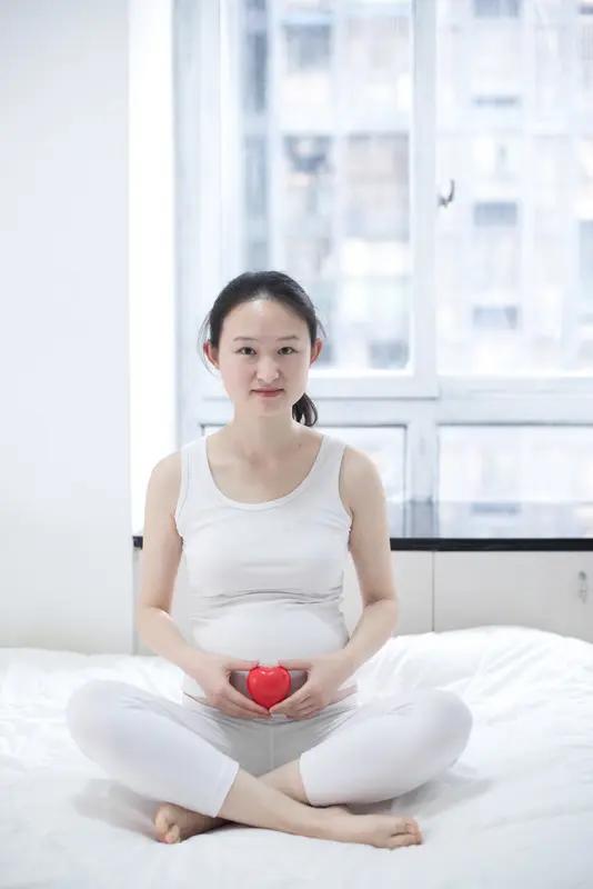 孕期“疯狂补燕窝”，花五六万换来惊人真相！这位妈妈的经历，值得所有准妈妈深思
