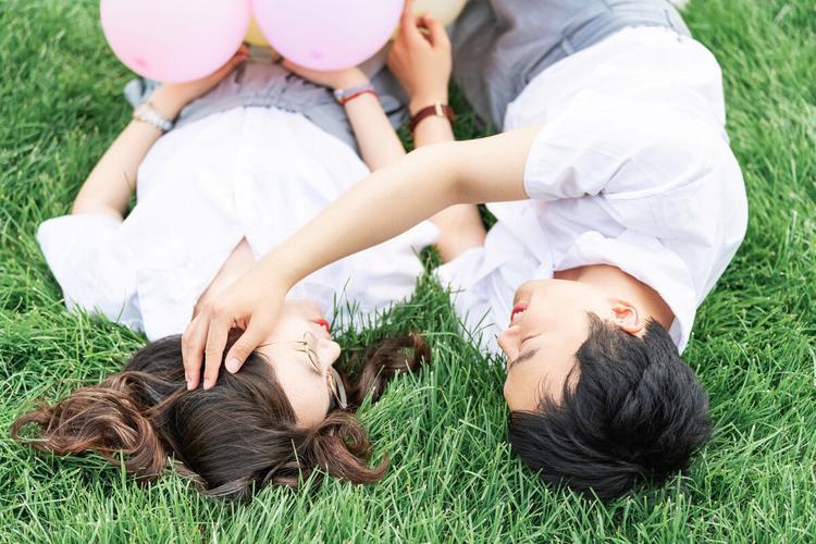 #双向奔赴爱情的美好谁懂啊# 双向奔赴的爱情真的是太美好了，好羡慕别人双向奔赴的