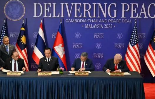 [微风]泰柬和平协议作废，现在全世界才看明白，中国当初不争不抢的智慧。

当地时