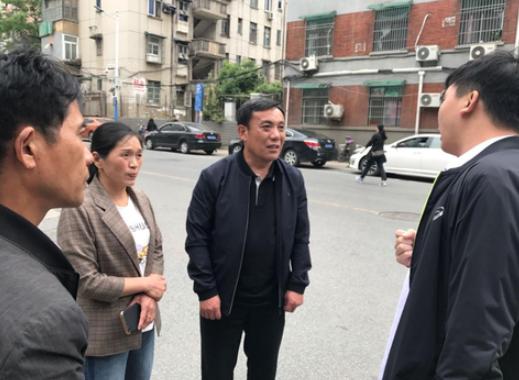 5名无辜的年轻人蒙冤入狱十几年，甚至有两个人差点被判处了死刑。可在恢复清白后，这