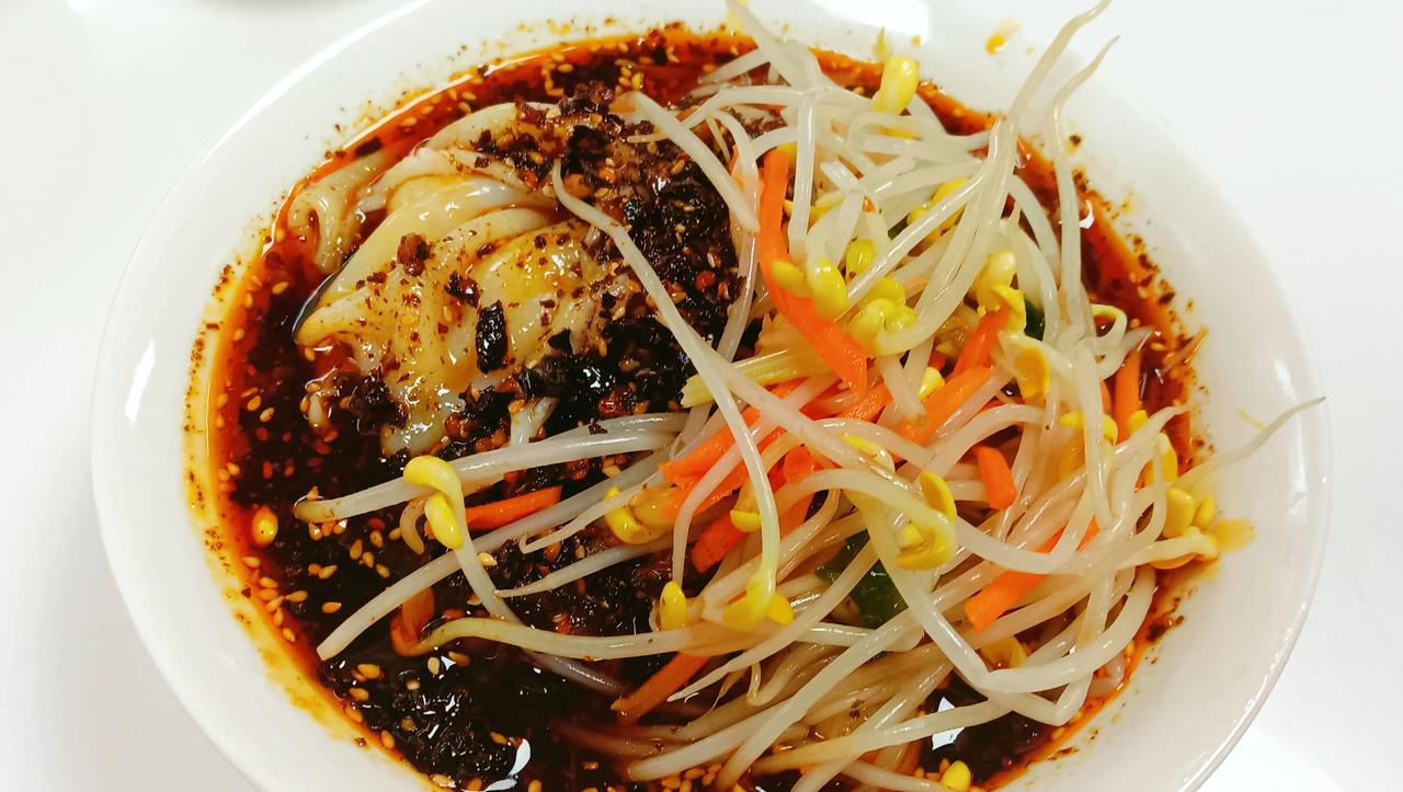 天热没有食欲，想吃点酸酸辣辣的食物，果然味口大增。