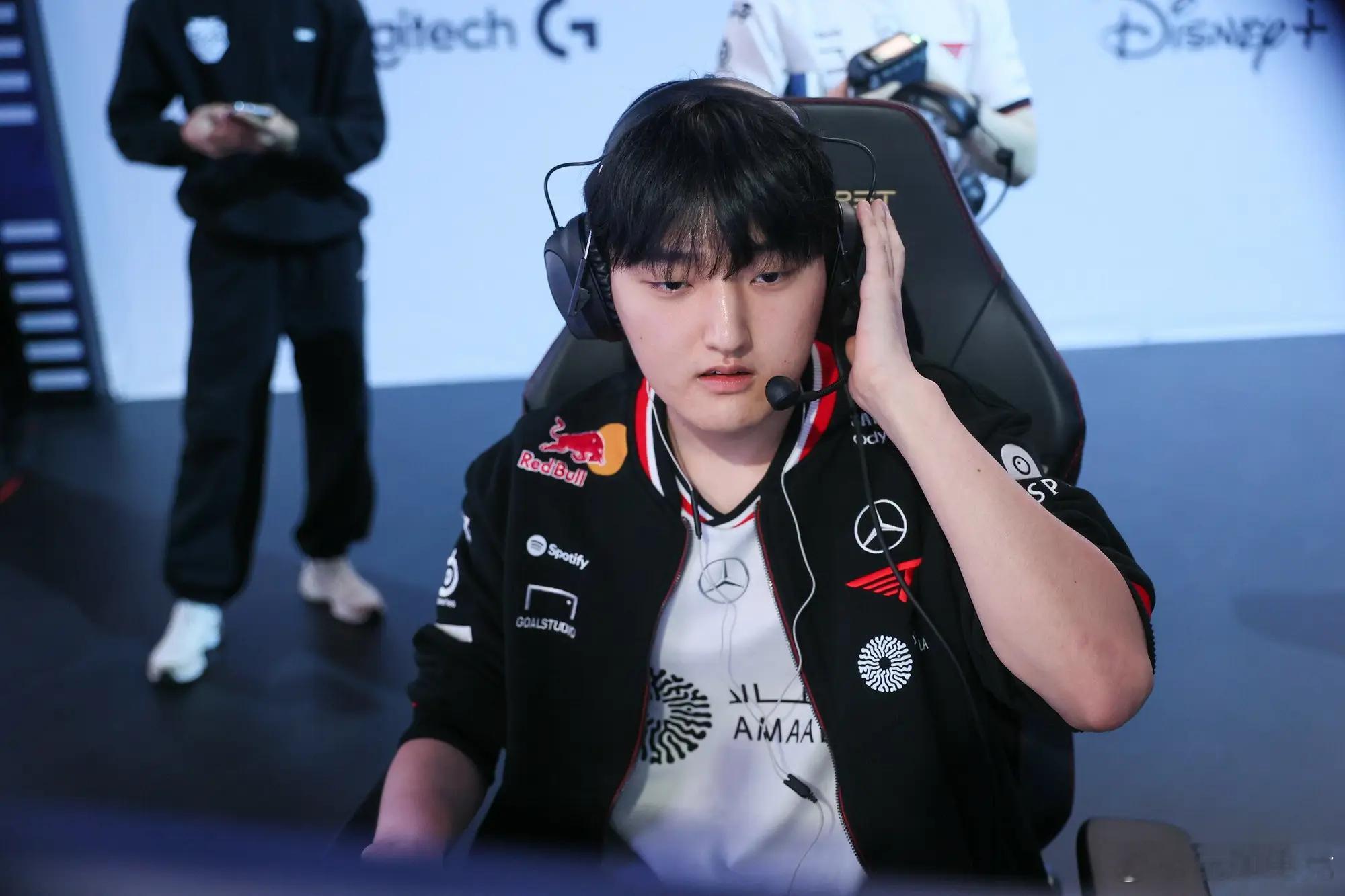 KeSPA杯以2比0击败晋级败者组决赛，赛后T1下路双人组接受采访，原文部分内容