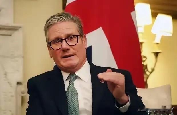 英国首相斯塔默发声:我们对中国的片面认知好比“盲人摸象”，更深入互动才能看清这头