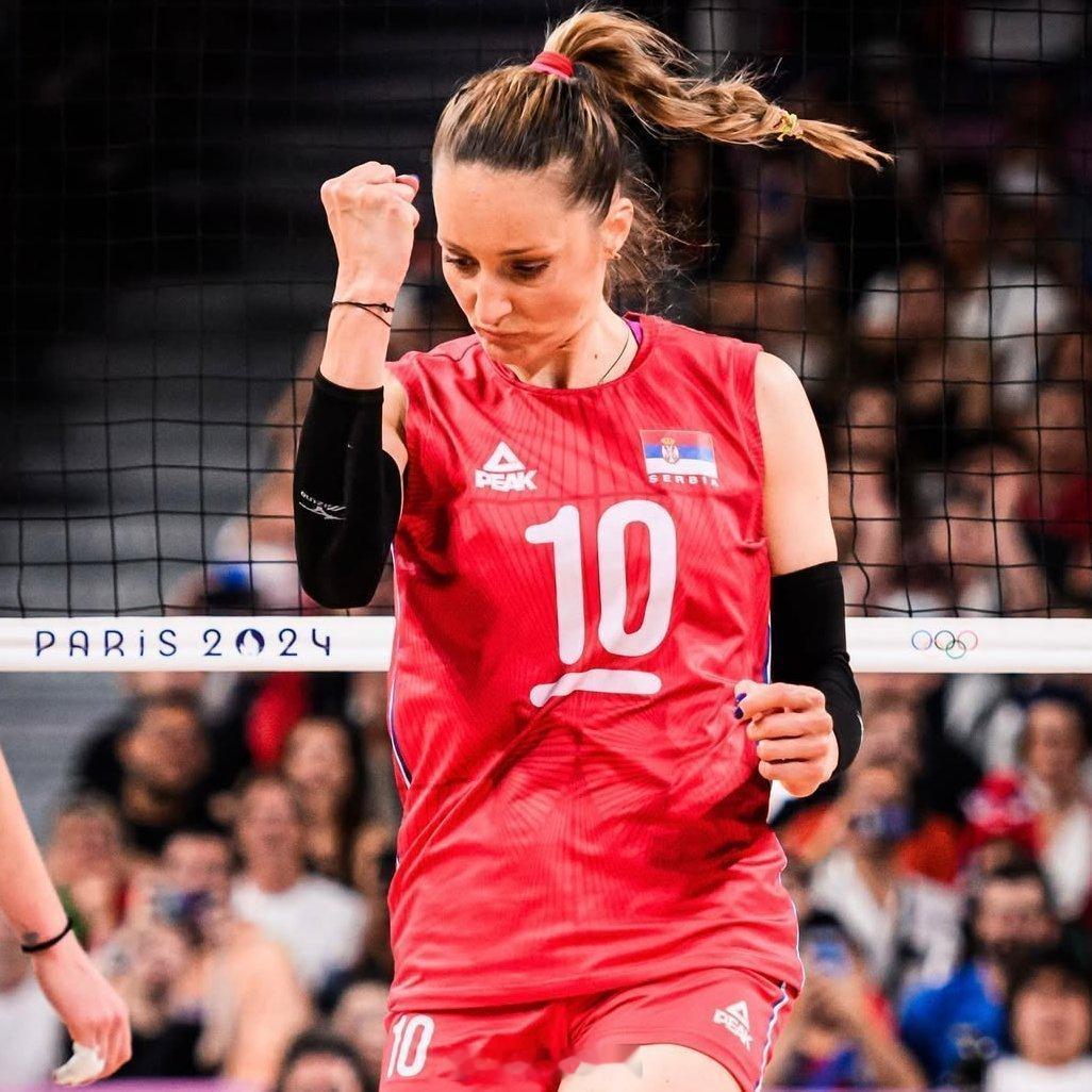 女排[超话] 📌瓜姐没有参加世界锦标赛。即将重返🇷🇸国家队并入选25人大名