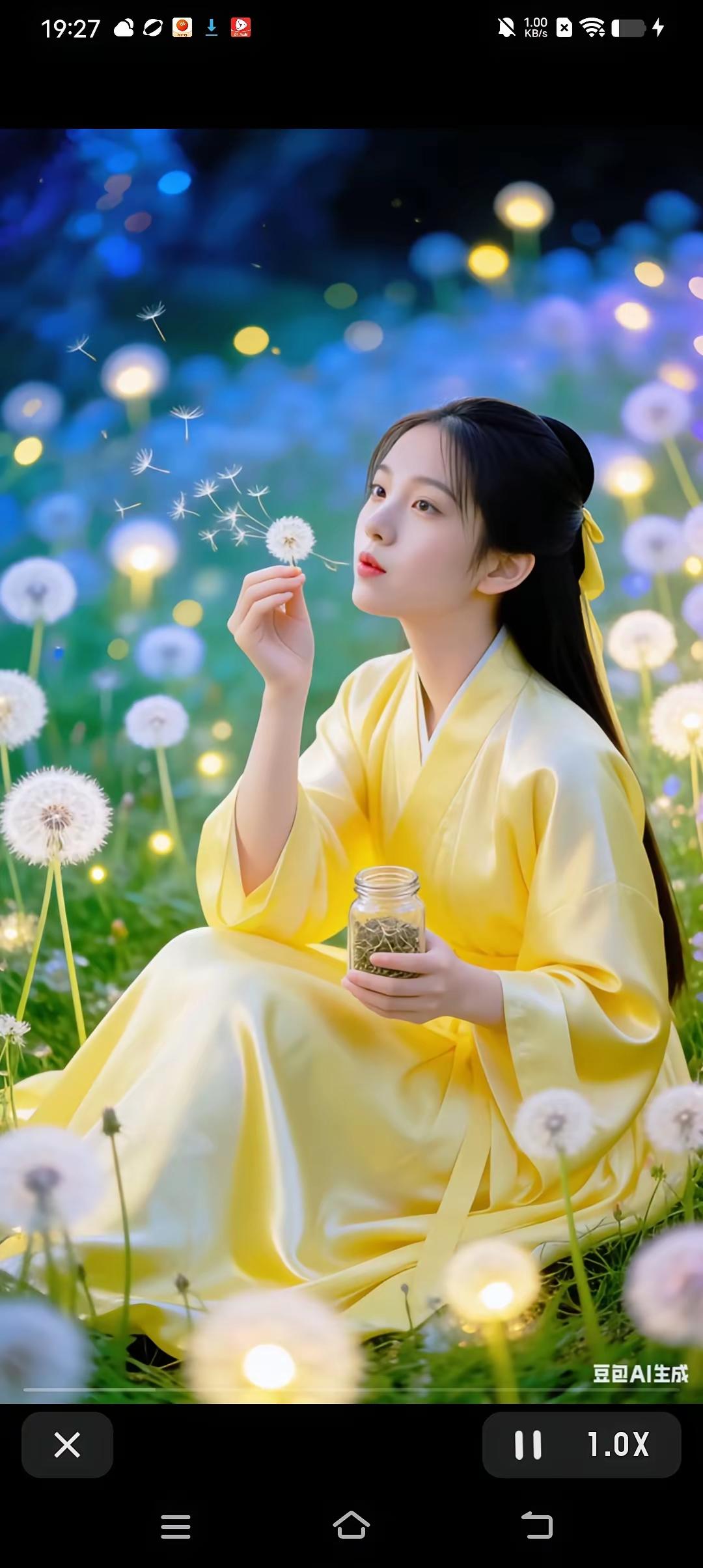 空气中弥漫着甜甜的花香。我一边吹着泡泡，看着它们在阳光下折射出绚丽的色彩，慢悠悠