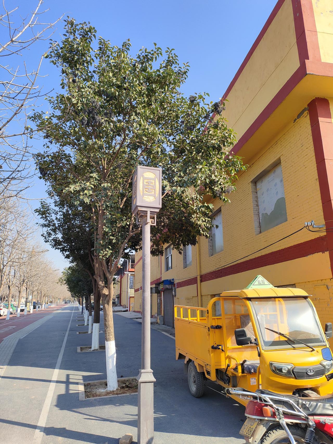 嘿，朋友，你有没有过这种感觉？生活里好多东西都能明码标价地交换——你帮我搭把手搬