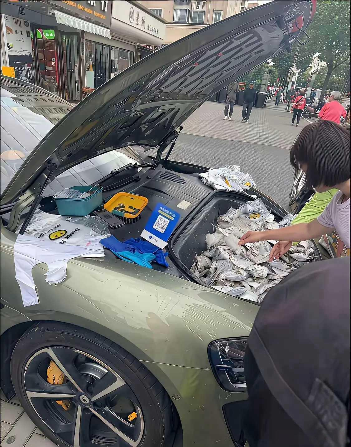 小米汽车是真给力呀[赞]