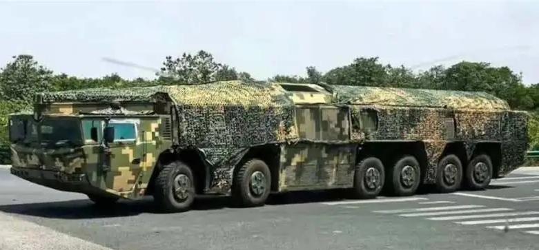 东风-27的亮相，绝非单一武器的列装，而是大国博弈棋盘上落下的关键一子。其超远射