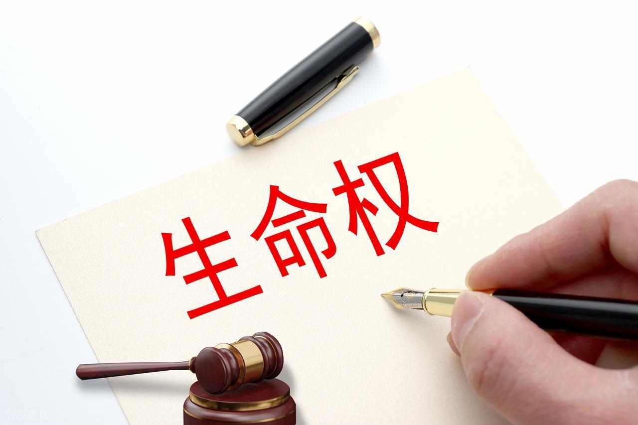 吉林，一名女子在美容院做完抗衰项目后不幸离世，医院诊断为肉毒素中毒。一场医美致死