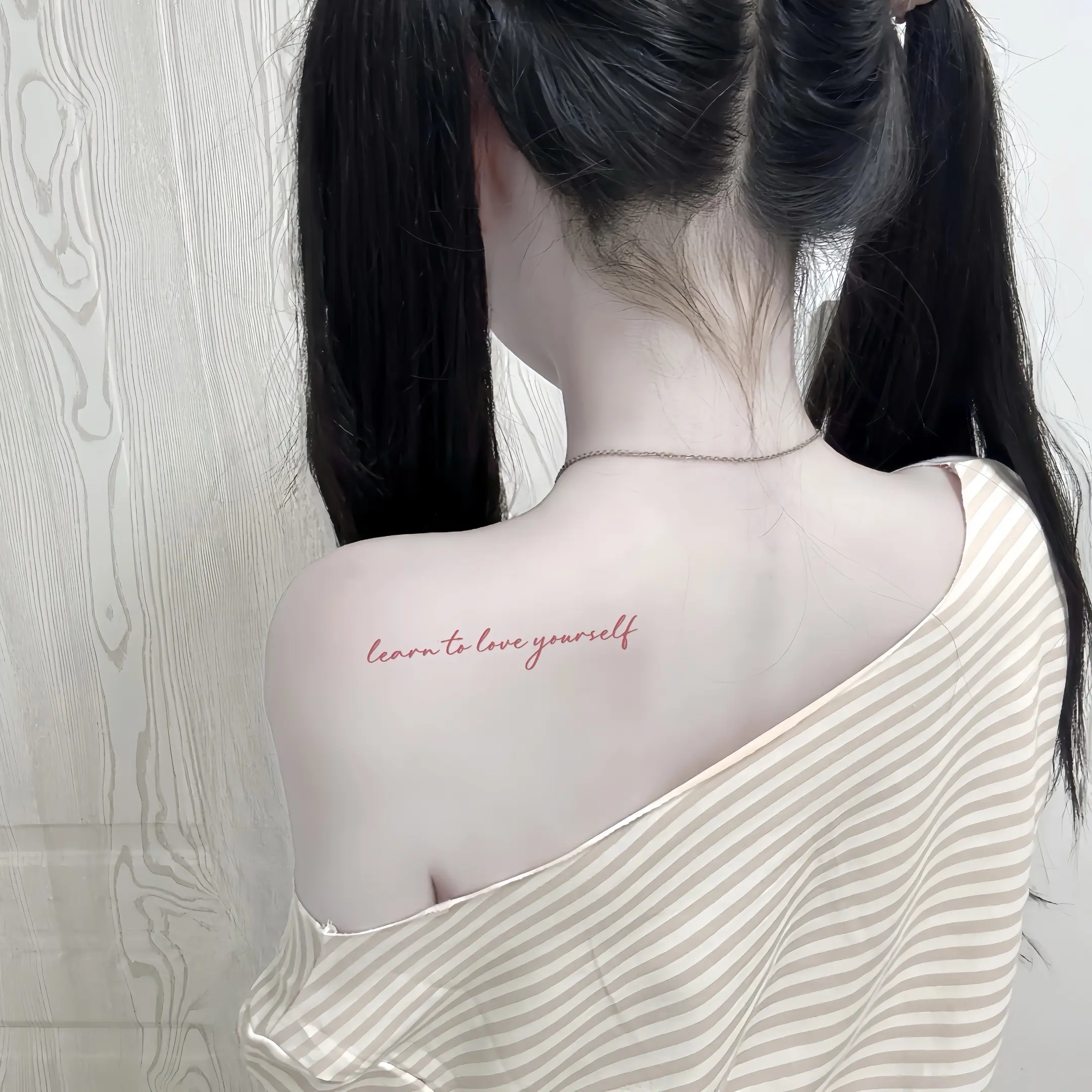 大千世界 谁要和你这个蠢货计较一辈子