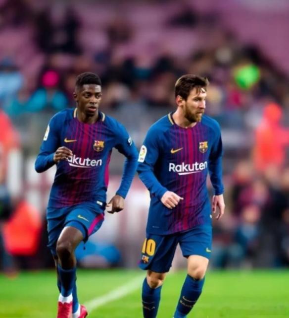 碾压式登顶！国际足联官宣登贝莱封神，梅西甘拜下风，整个体坛都安静了一个被全世界当