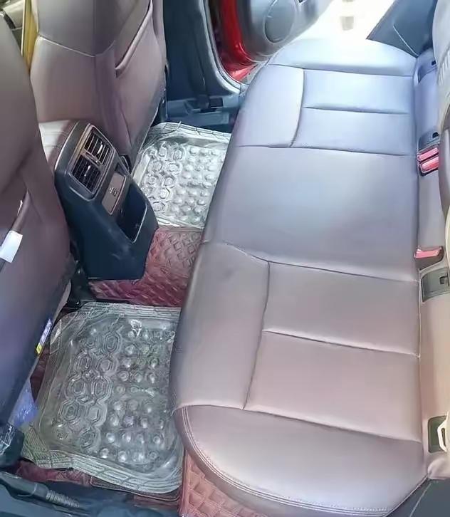 承德网恋翻车！
硕士男隐瞒已婚身份，
车内亲密后女方崩溃报警
 
谁能想到，一场