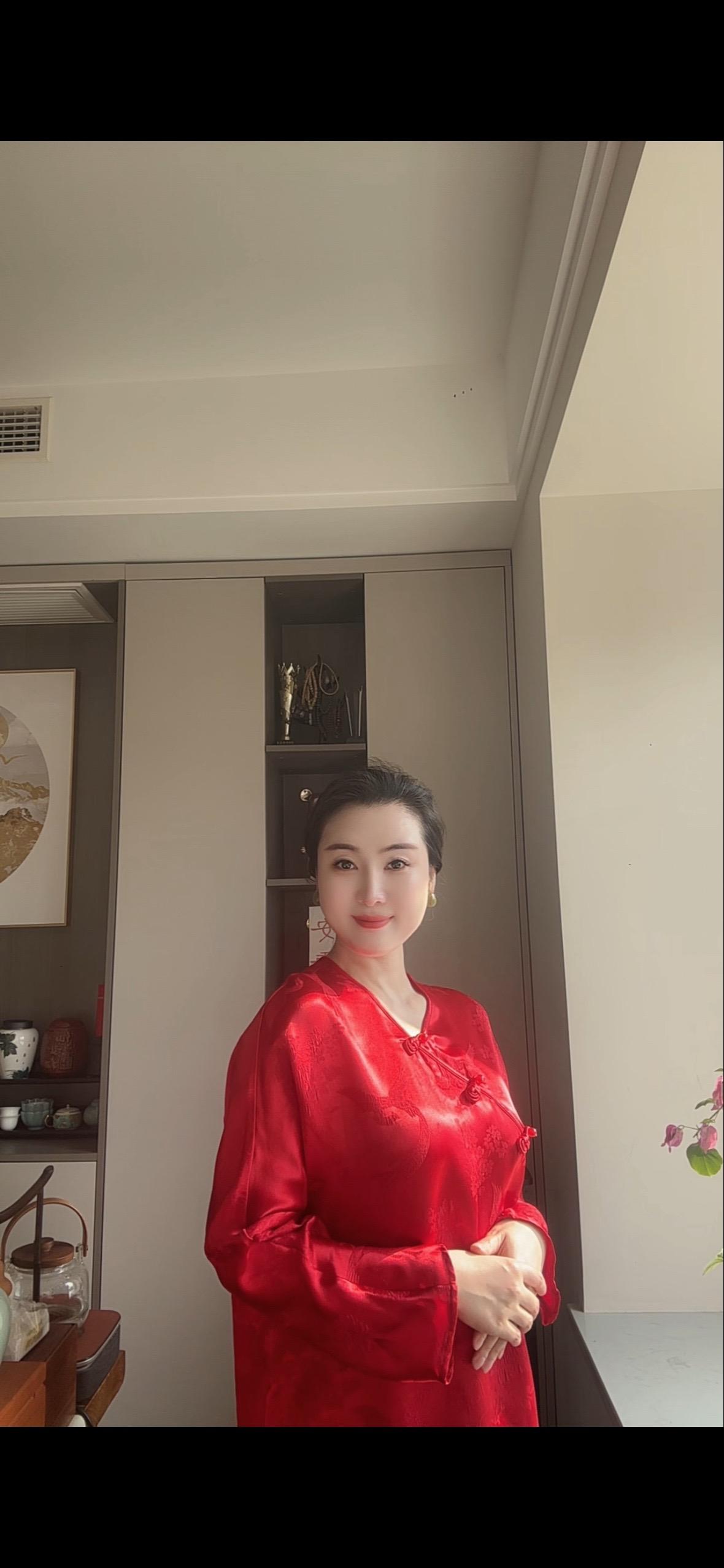 红红火火恍恍惚惚