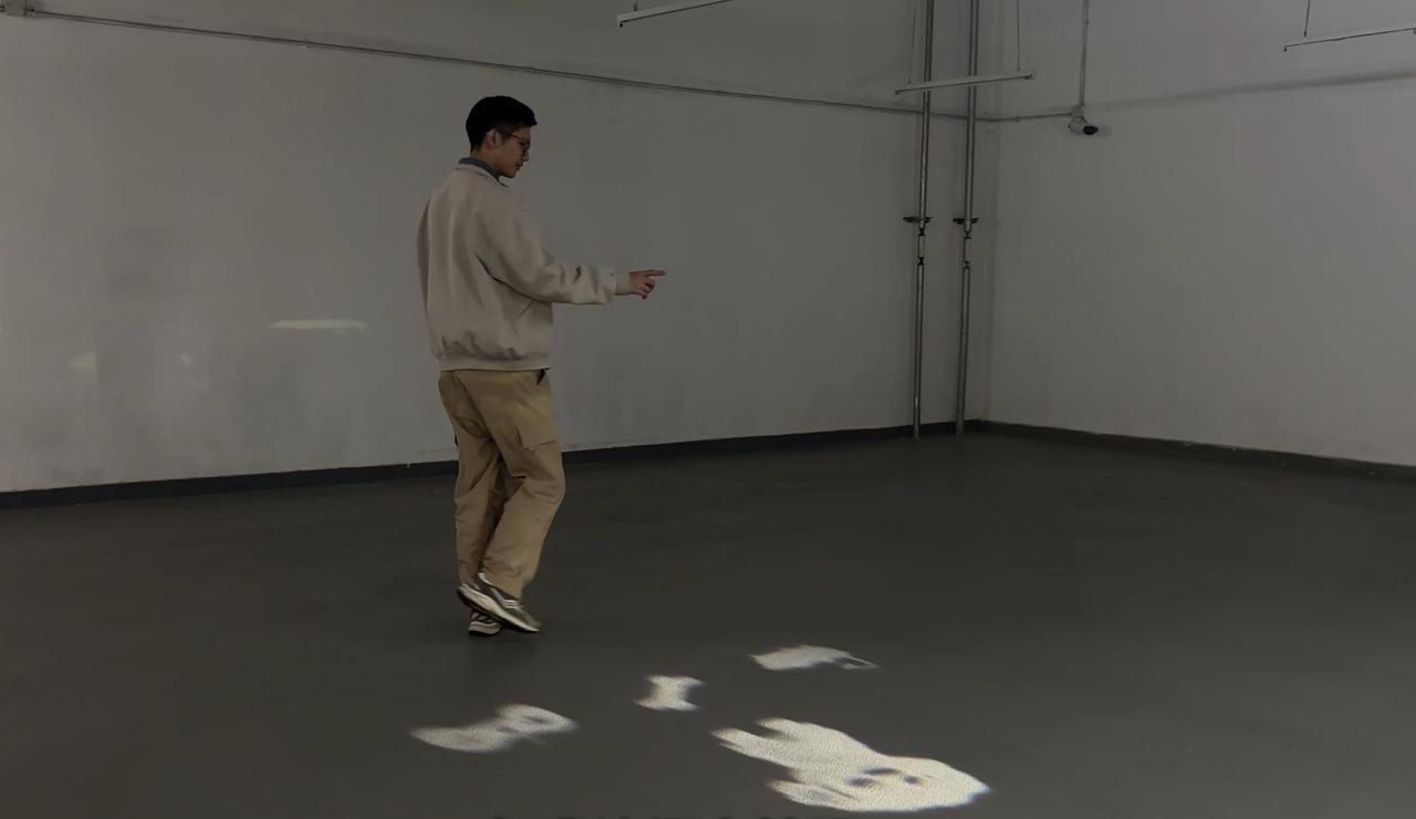 问界M8为什么能卖到40万级第一？2025年，问界M8在40万价位的车型里卖得最