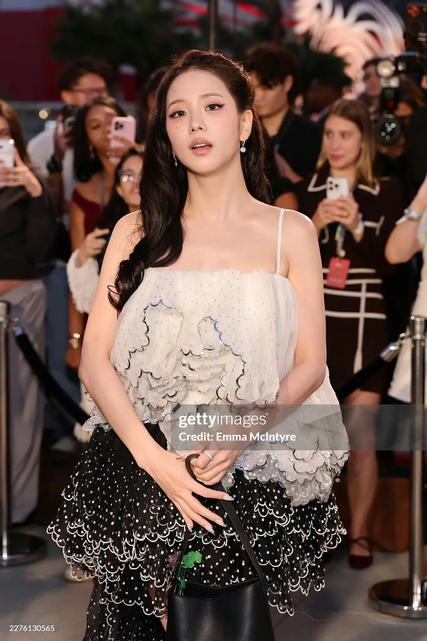 此女怎美成这样？