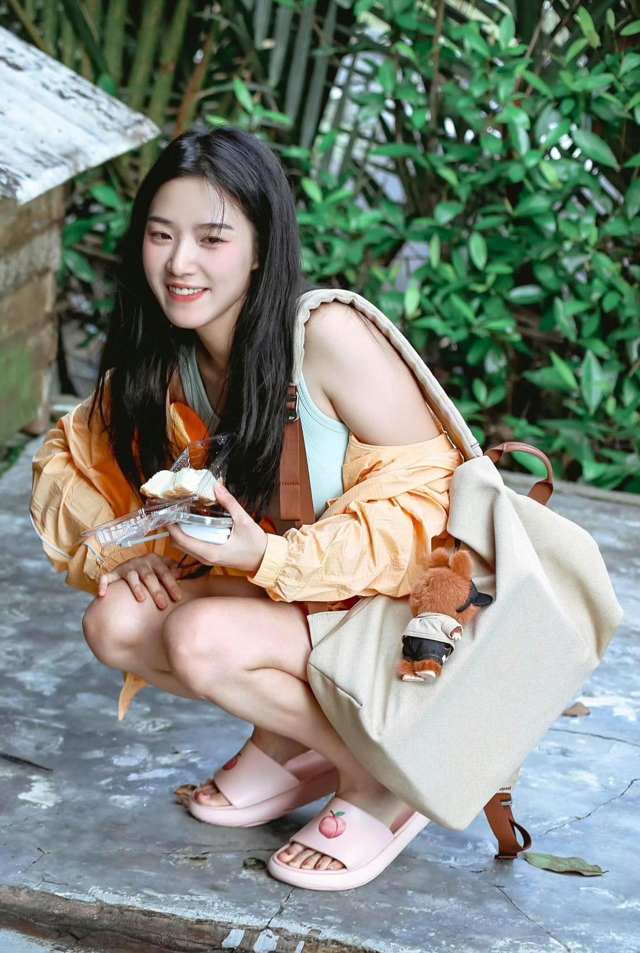 大二的女生