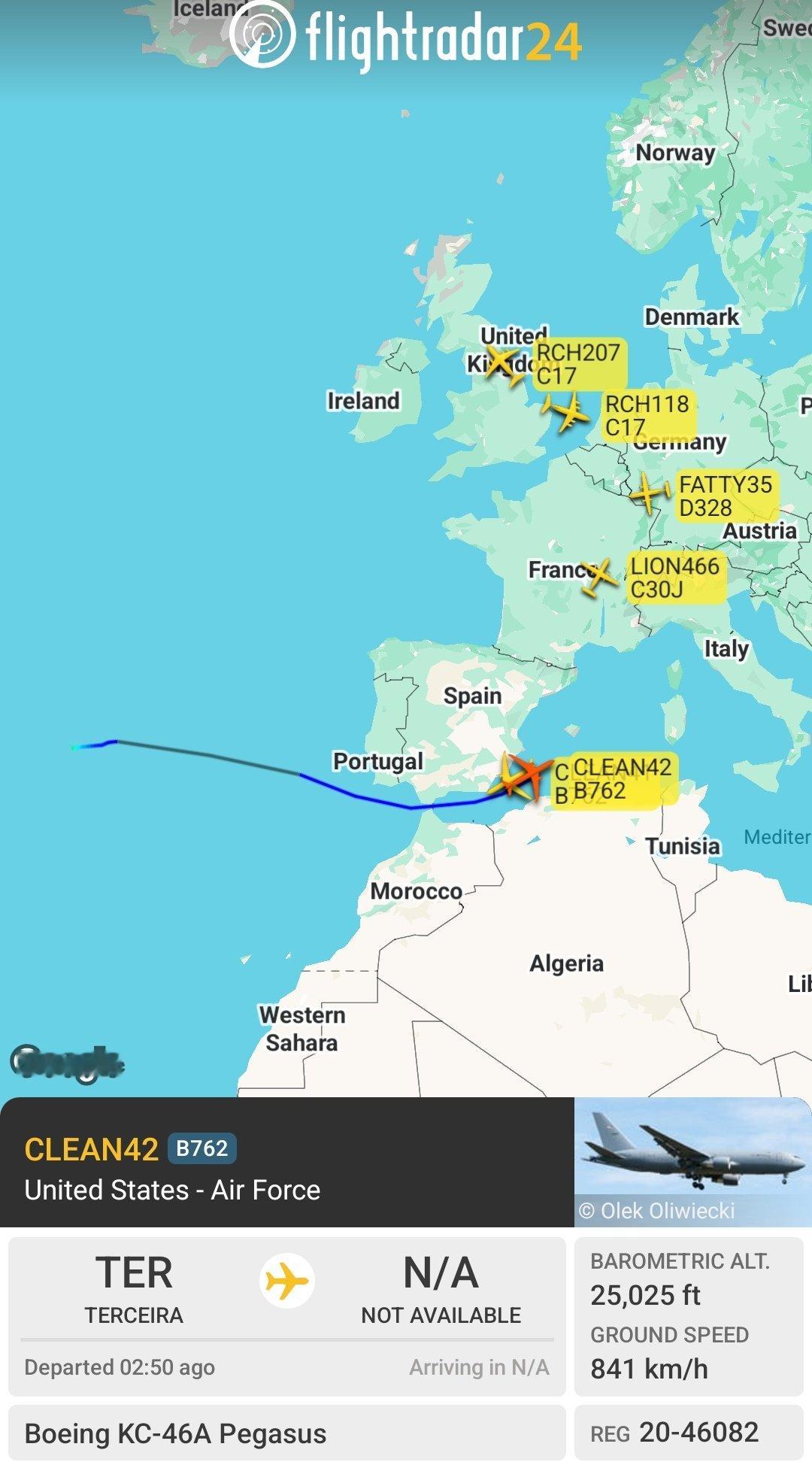 🔻第二批 F-16 战斗机已离开拉日什空军基地🔻KC-46A 空中加油机，呼