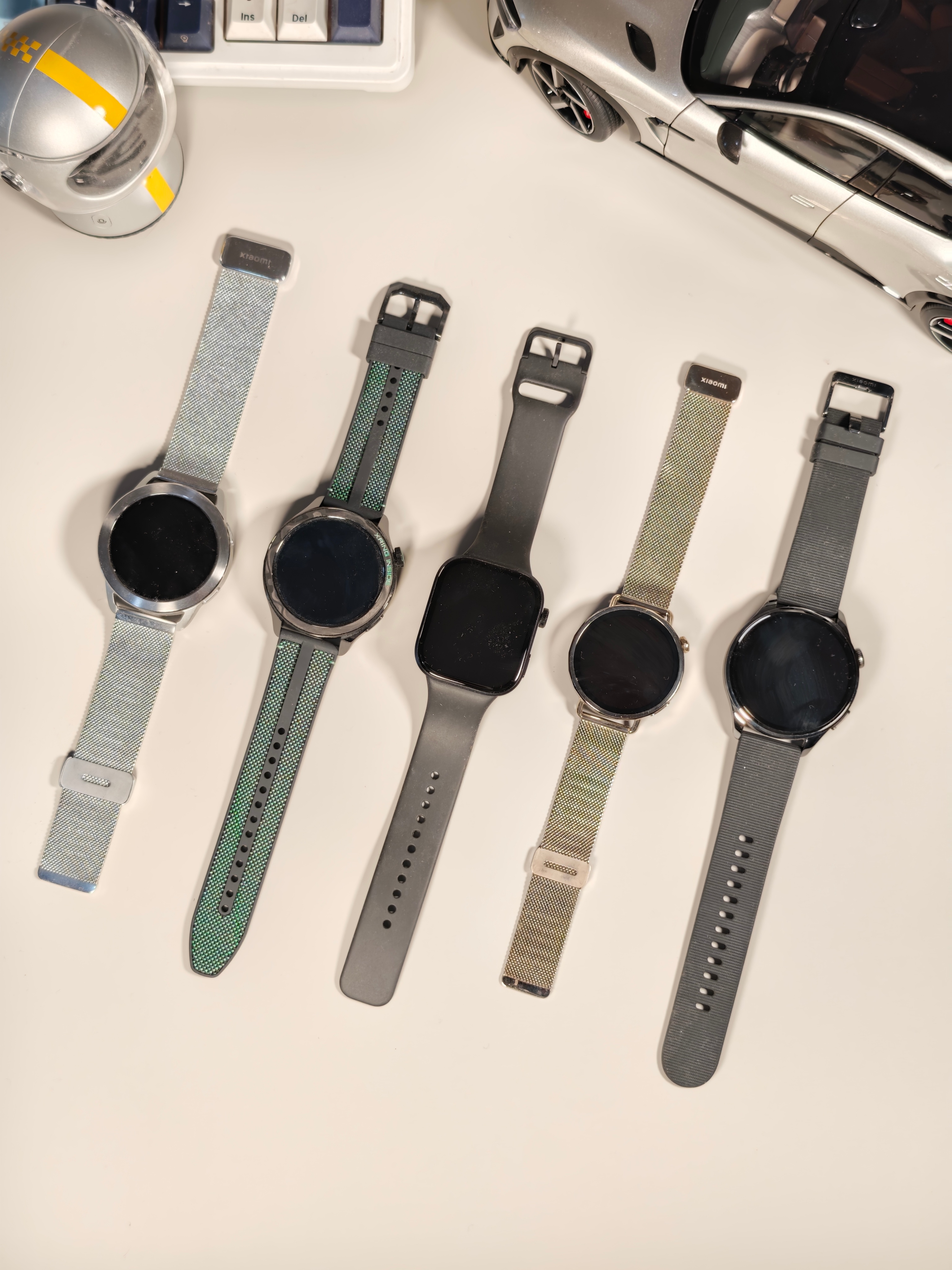 看来看去还是觉得小米做的S4 41mm是最好看的，配上米兰尼斯简直美若天仙