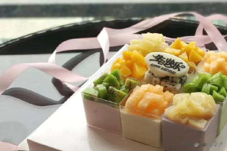 我，70后，嫁人前我妈说，以后家婆做的饭菜，好吃你就多吃点，不好吃就少吃点，千万
