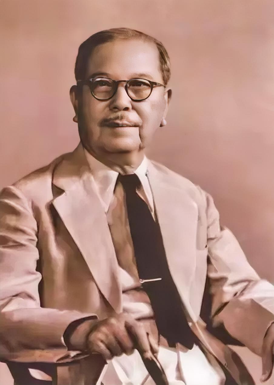 1940年，陈嘉庚到延安访问，毛主席主动提出带他参观枣园，没想到他却拒绝了，还直