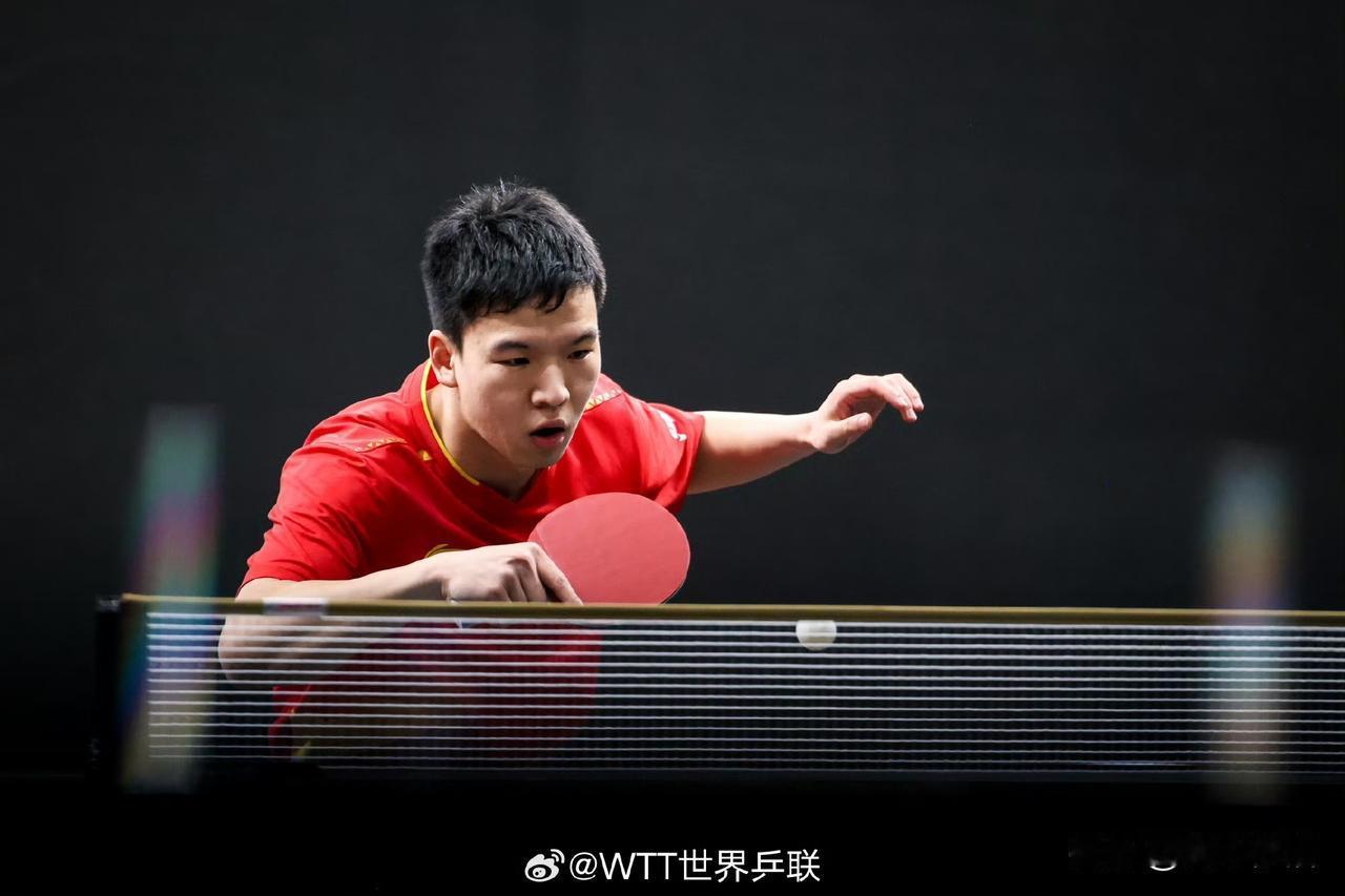 又输了！6号种子向鹏2:3遭西蒙高茨逆转，世界排名第12有何用！
在7:11先丢