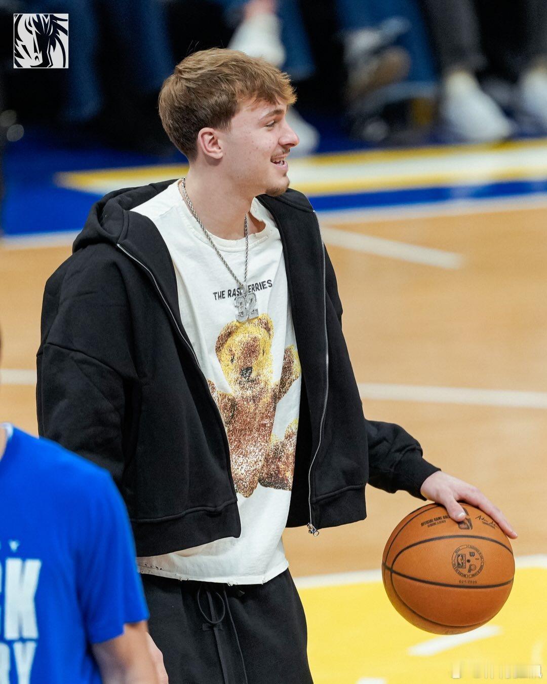 胜利收入囊中 🙌达拉斯独行侠 ｜mffl ｜独行侠vs步行者  cr：达拉斯独