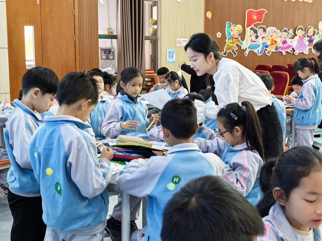 “不好好学习就去扫大街”，四十年教育教给了学生什么？

“不好好学习，将来你就去