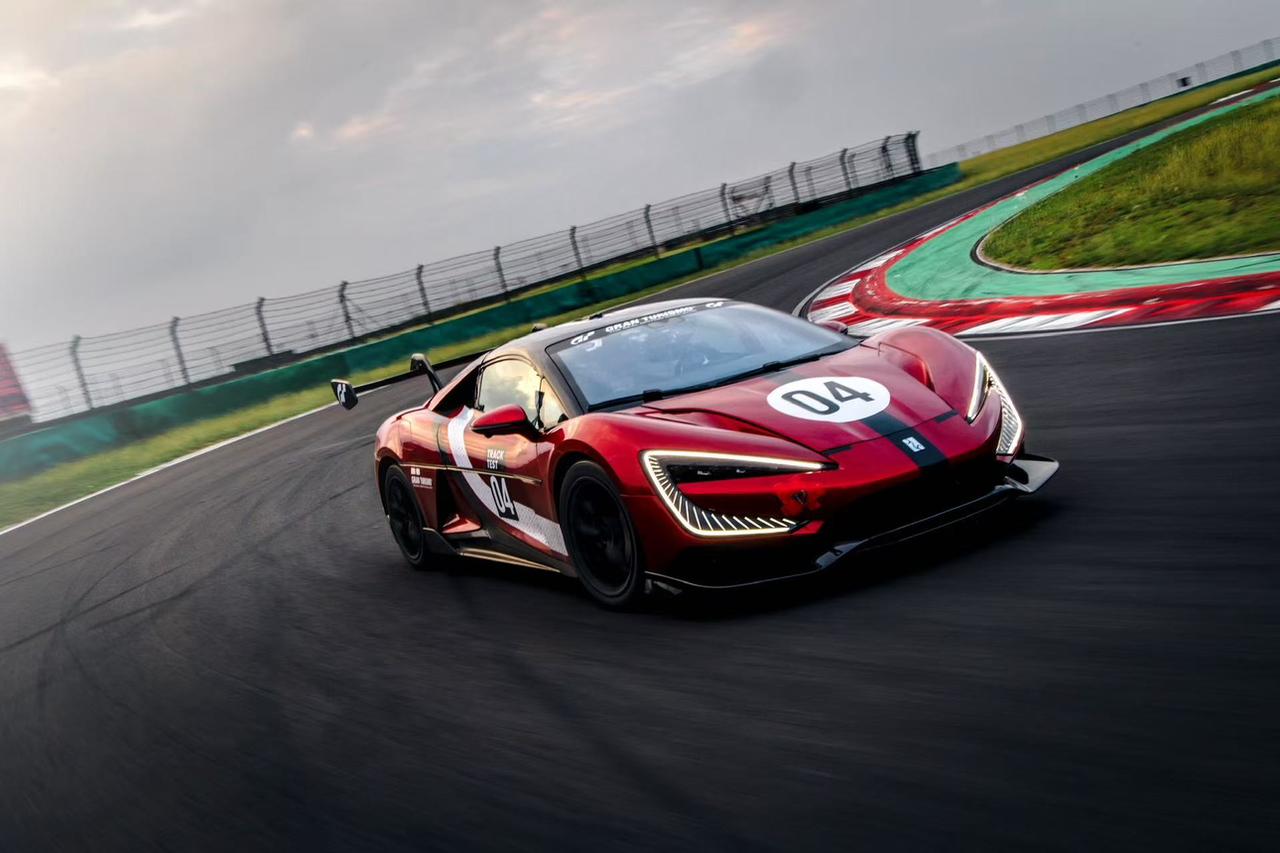 仰望最近做了挺多事情的
U9 Xtreme拿下全球最快极速496.22km/h