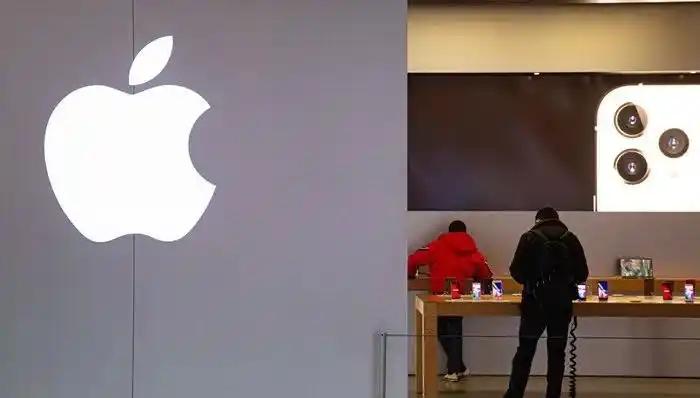 在苹果 iPhone 18 Pro 系列发布后，苹果官网按照常规下架了 iPho